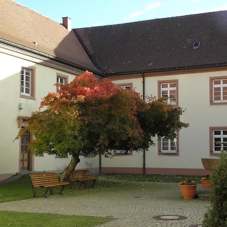 Haus Hubertus 3*